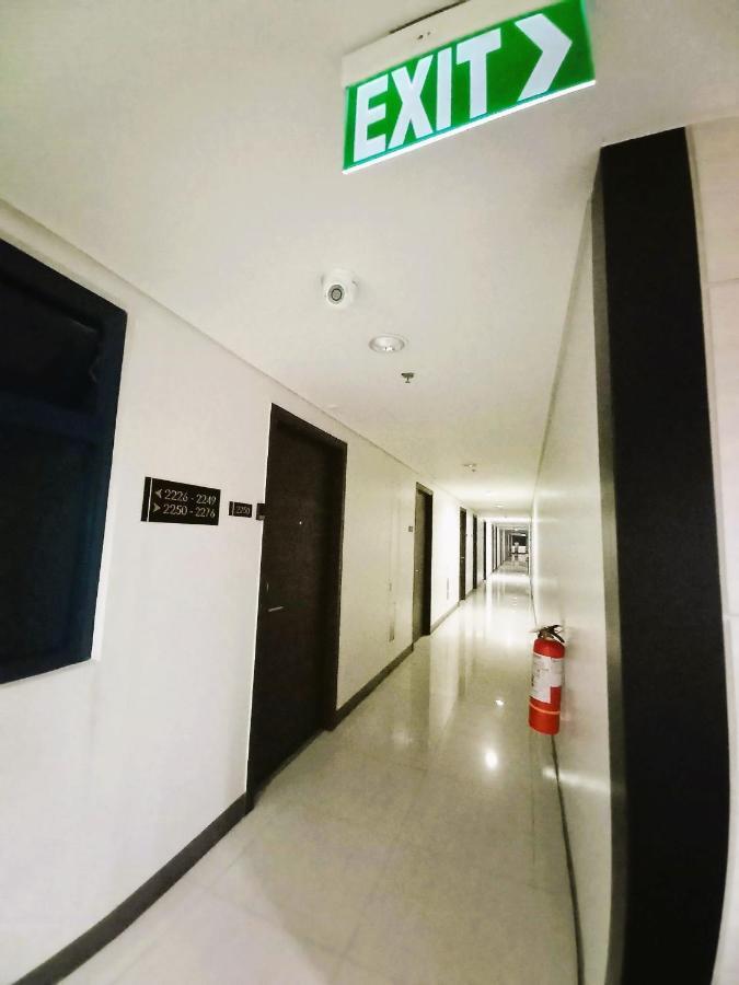 Air Residences Condominium Deluxe マニラ市 エクステリア 写真