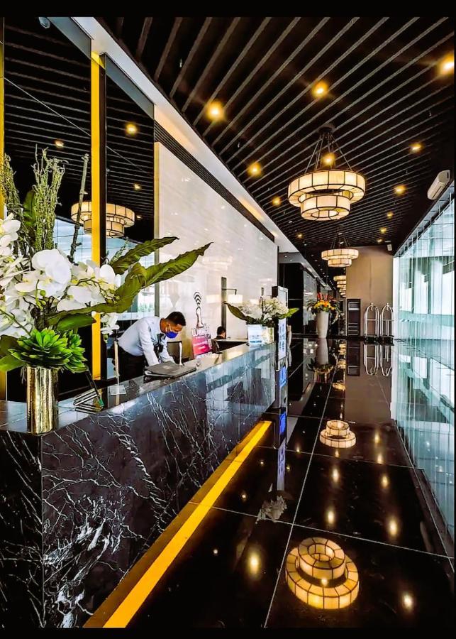 Air Residences Condominium Deluxe マニラ市 エクステリア 写真