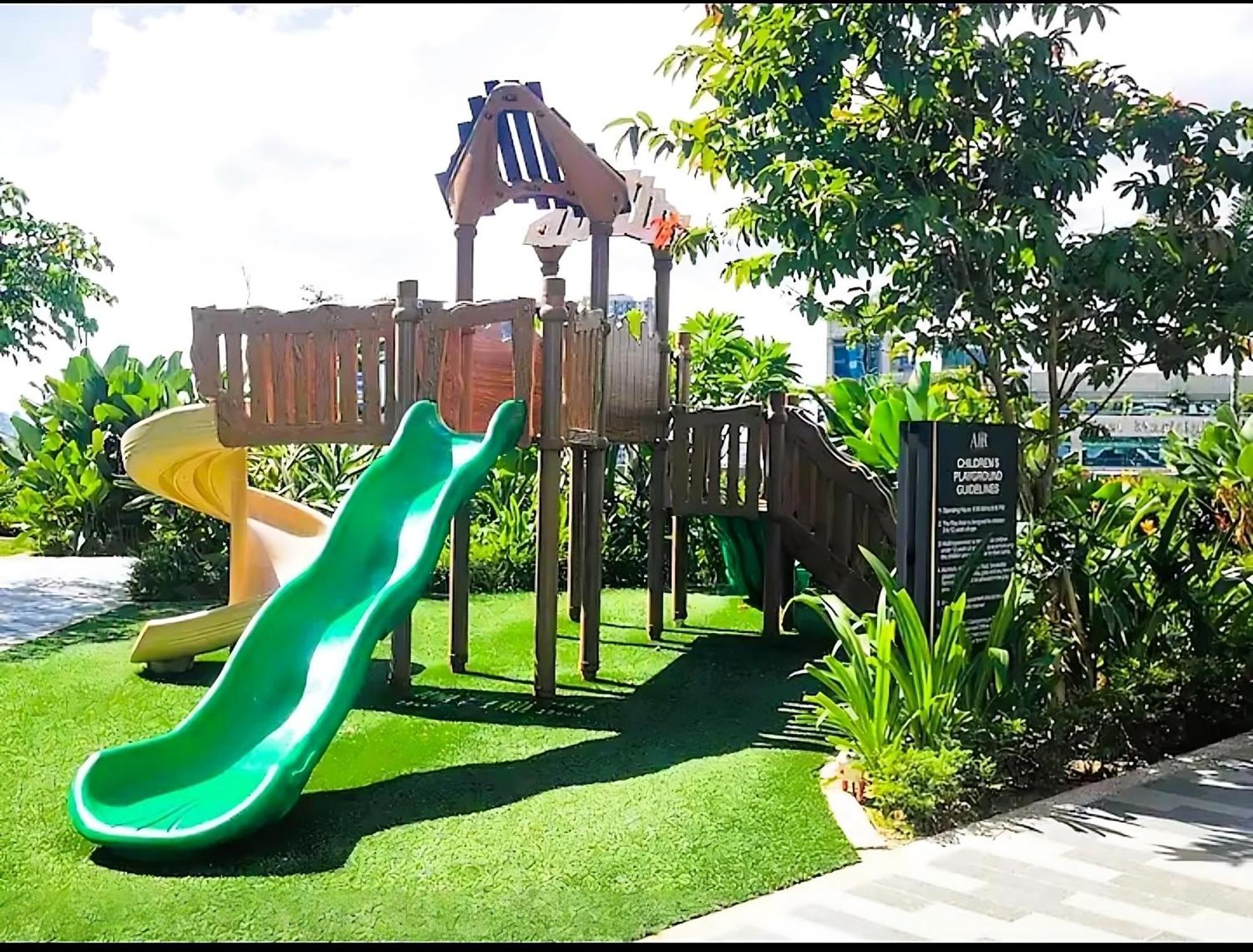 Air Residences Condominium Deluxe マニラ市 エクステリア 写真